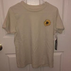 O’NEIL sunflower t shirt NWT